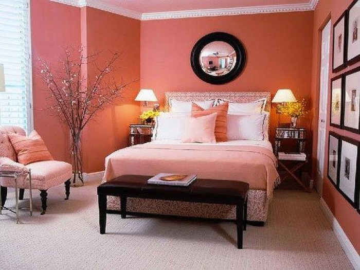 How to decorate a bedroom